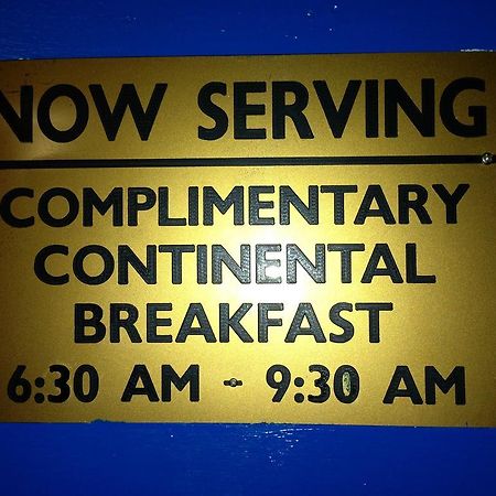 Americas Best Value Inn Macomb Εξωτερικό φωτογραφία