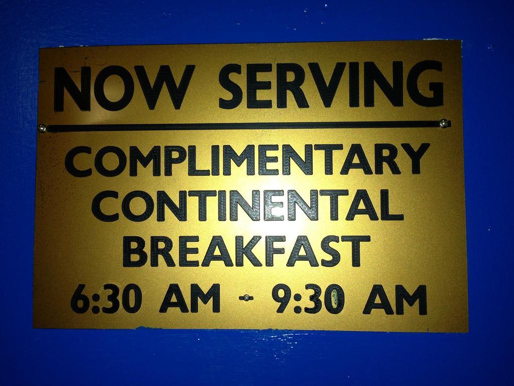 Americas Best Value Inn Macomb Εξωτερικό φωτογραφία
