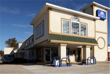 Americas Best Value Inn Macomb Εξωτερικό φωτογραφία