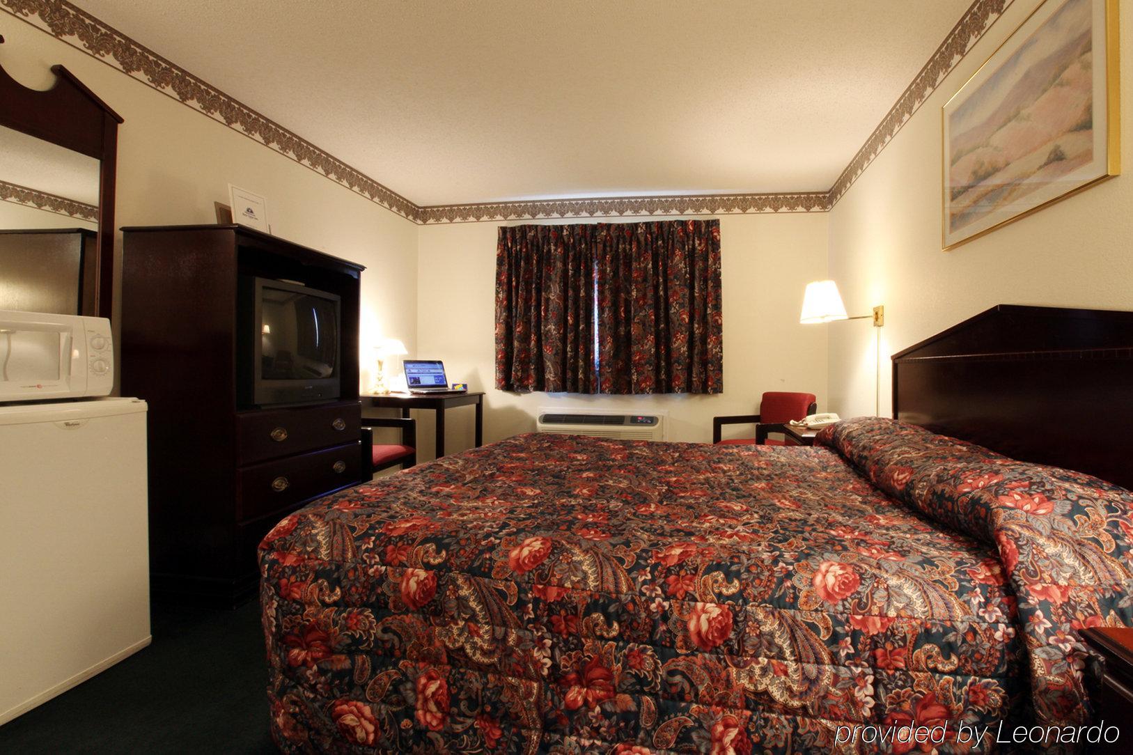 Americas Best Value Inn Macomb Δωμάτιο φωτογραφία