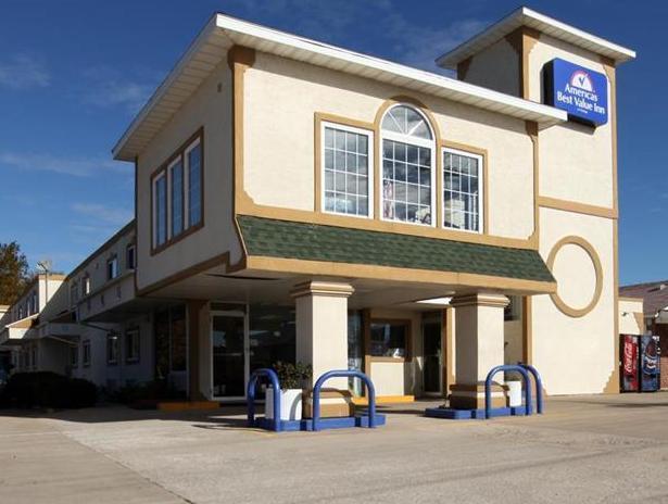 Americas Best Value Inn Macomb Εξωτερικό φωτογραφία