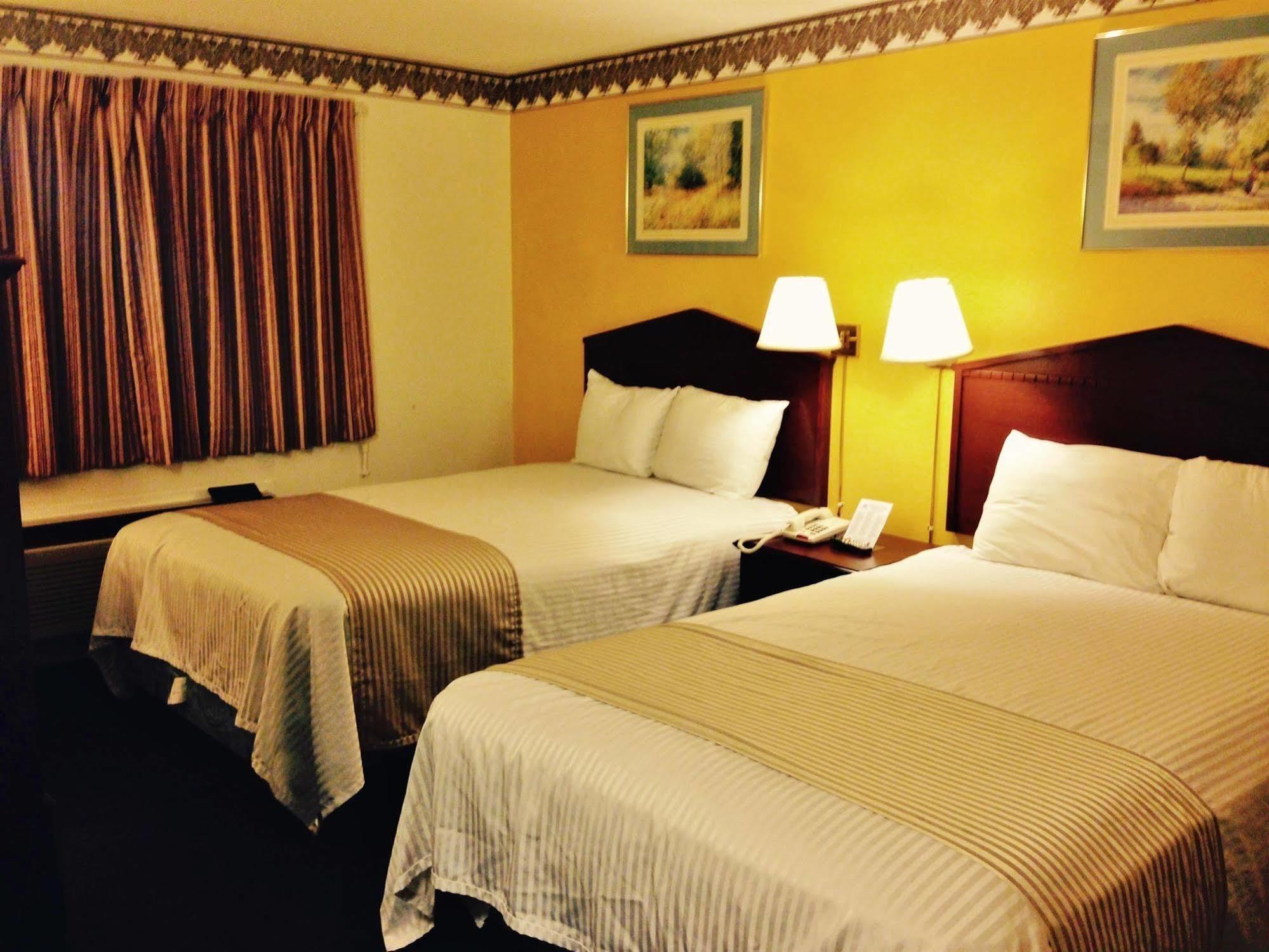 Americas Best Value Inn Macomb Εξωτερικό φωτογραφία